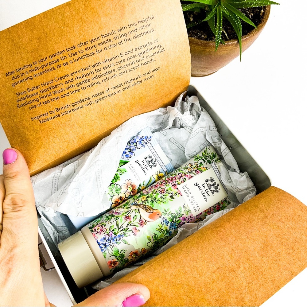 HEATHCOTE & IVORY In The Garden Shea Butter HandCream Set Of Two - Picture 5 of 5